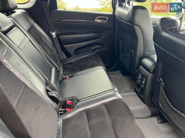 Белый Джип Гранд Чероки, объемом двигателя 3.6 л и пробегом 121 тыс. км за 19900 $, фото 20 на Automoto.ua