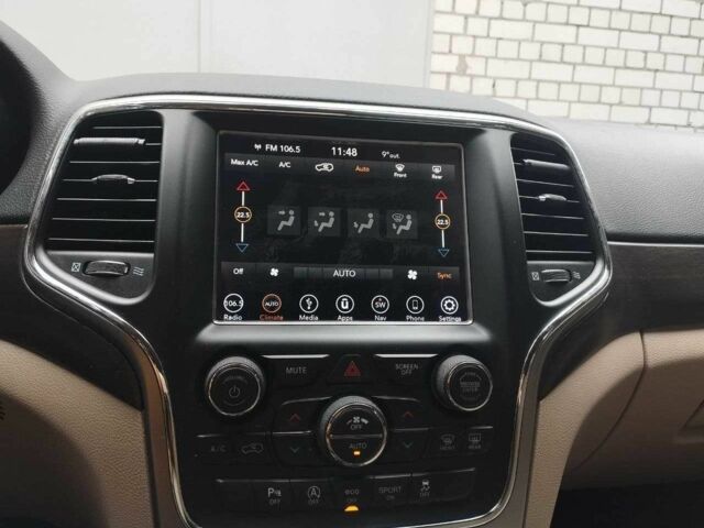 Белый Джип Гранд Чероки, объемом двигателя 3.6 л и пробегом 165 тыс. км за 22490 $, фото 22 на Automoto.ua