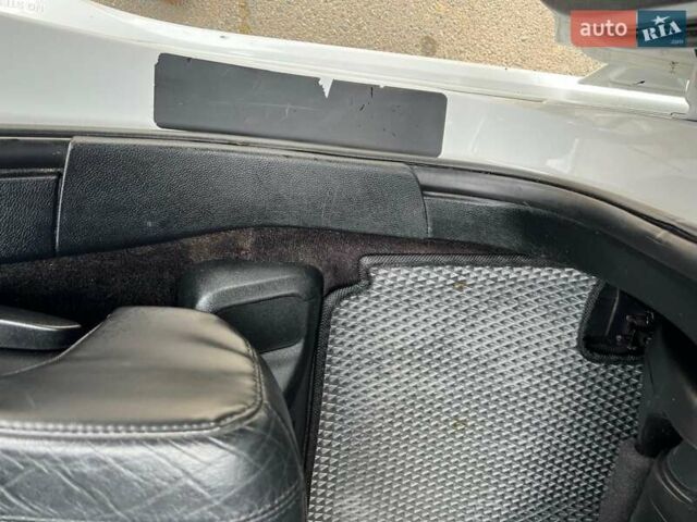 Белый Джип Гранд Чероки, объемом двигателя 3.6 л и пробегом 121 тыс. км за 19900 $, фото 28 на Automoto.ua