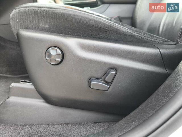 Білий Джип Grand Cherokee, об'ємом двигуна 3.6 л та пробігом 63 тис. км за 29900 $, фото 14 на Automoto.ua