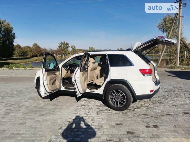 Білий Джип Grand Cherokee, об'ємом двигуна 3.6 л та пробігом 82 тис. км за 23500 $, фото 8 на Automoto.ua