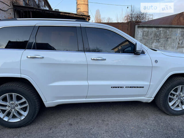 Білий Джип Grand Cherokee, об'ємом двигуна 5.7 л та пробігом 72 тис. км за 34000 $, фото 9 на Automoto.ua