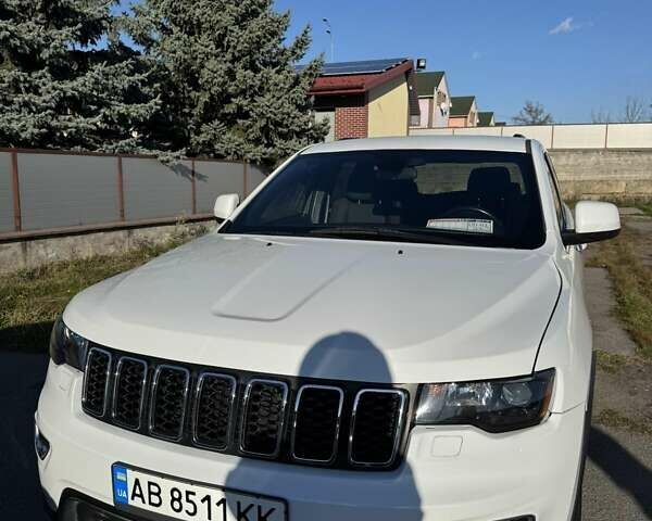Белый Джип Гранд Чероки, объемом двигателя 3.6 л и пробегом 97 тыс. км за 17800 $, фото 8 на Automoto.ua