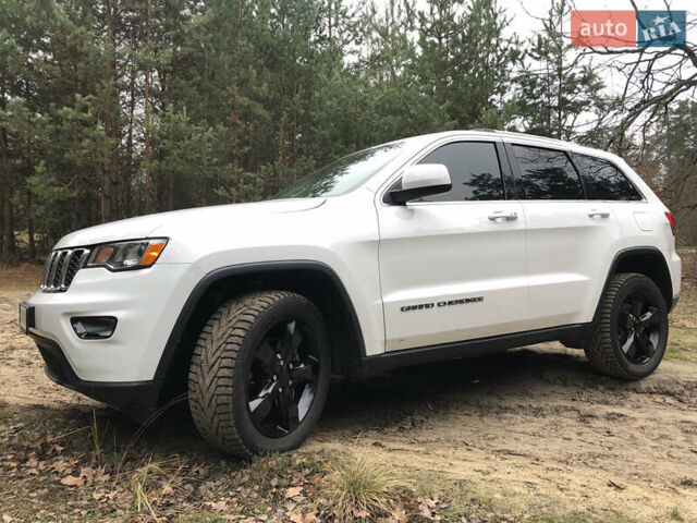 Білий Джип Grand Cherokee, об'ємом двигуна 3.6 л та пробігом 166 тис. км за 22700 $, фото 15 на Automoto.ua