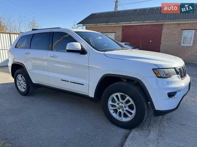 Белый Джип Гранд Чероки, объемом двигателя 3.6 л и пробегом 97 тыс. км за 17800 $, фото 2 на Automoto.ua