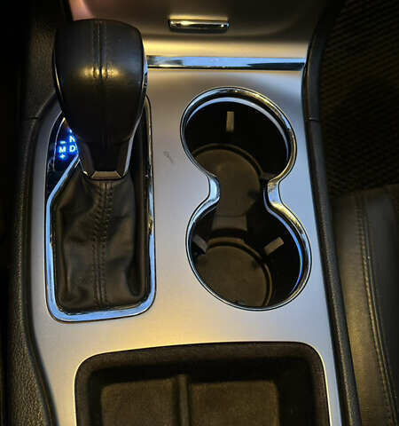 Белый Джип Гранд Чероки, объемом двигателя 3.6 л и пробегом 210 тыс. км за 23700 $, фото 28 на Automoto.ua