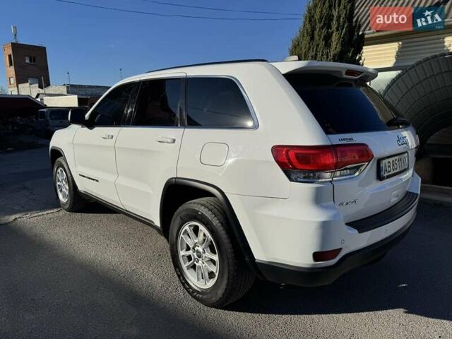 Белый Джип Гранд Чероки, объемом двигателя 3.6 л и пробегом 97 тыс. км за 17800 $, фото 1 на Automoto.ua