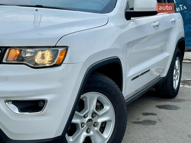 Білий Джип Grand Cherokee, об'ємом двигуна 3.6 л та пробігом 85 тис. км за 19800 $, фото 7 на Automoto.ua