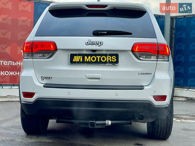 Білий Джип Grand Cherokee, об'ємом двигуна 3.6 л та пробігом 85 тис. км за 19800 $, фото 17 на Automoto.ua