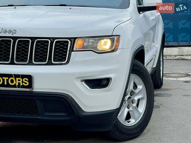 Білий Джип Grand Cherokee, об'ємом двигуна 3.6 л та пробігом 85 тис. км за 19800 $, фото 5 на Automoto.ua