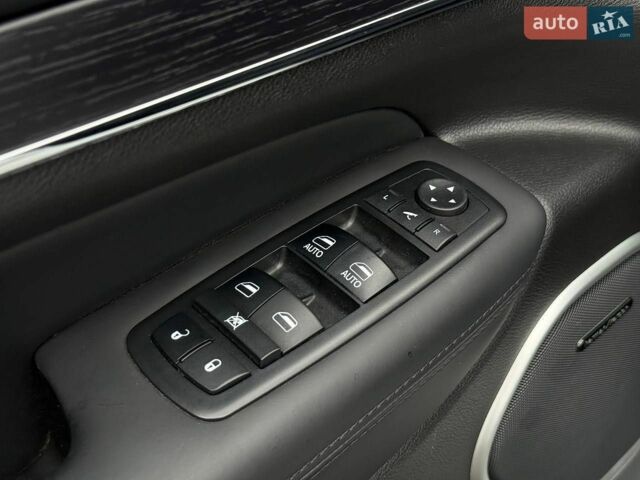 Білий Джип Grand Cherokee, об'ємом двигуна 3.6 л та пробігом 149 тис. км за 23900 $, фото 19 на Automoto.ua