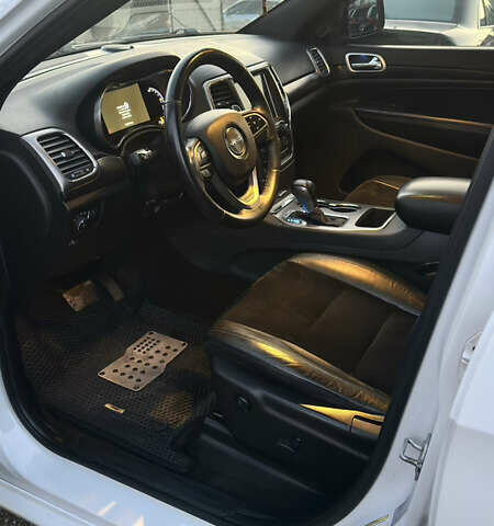 Белый Джип Гранд Чероки, объемом двигателя 3.6 л и пробегом 210 тыс. км за 23700 $, фото 17 на Automoto.ua