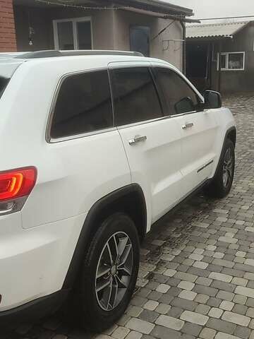 Білий Джип Grand Cherokee, об'ємом двигуна 3.6 л та пробігом 90 тис. км за 34000 $, фото 6 на Automoto.ua