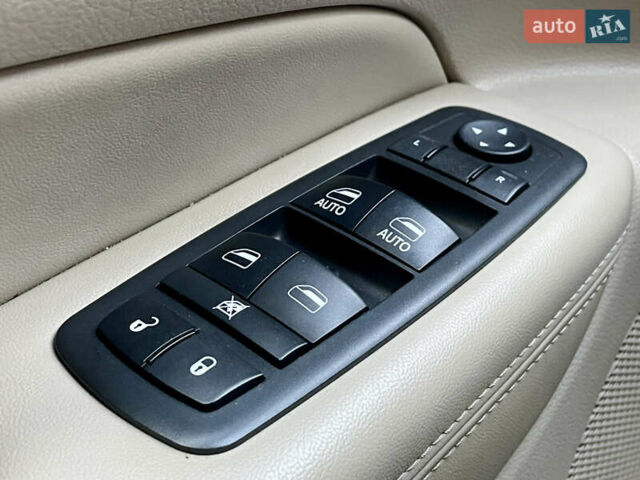 Білий Джип Grand Cherokee, об'ємом двигуна 3.6 л та пробігом 85 тис. км за 19800 $, фото 48 на Automoto.ua