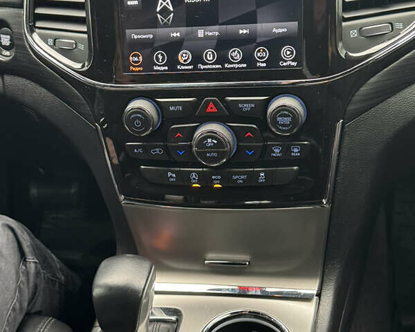 Белый Джип Гранд Чероки, объемом двигателя 3.6 л и пробегом 98 тыс. км за 26000 $, фото 9 на Automoto.ua