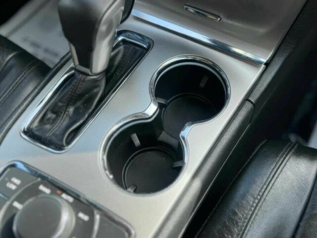 Белый Джип Гранд Чероки, объемом двигателя 3.6 л и пробегом 47 тыс. км за 4700 $, фото 10 на Automoto.ua