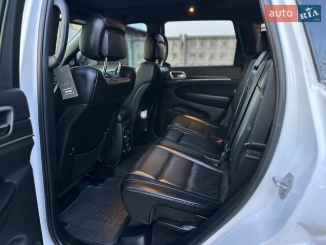 Белый Джип Гранд Чероки, объемом двигателя 2.99 л и пробегом 180 тыс. км за 23999 $, фото 17 на Automoto.ua