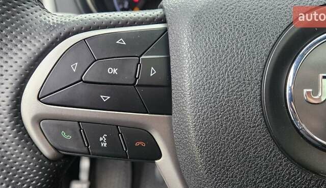 Білий Джип Grand Cherokee, об'ємом двигуна 3.6 л та пробігом 134 тис. км за 26500 $, фото 23 на Automoto.ua