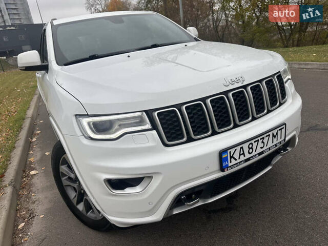 Белый Джип Гранд Чероки, объемом двигателя 3 л и пробегом 138 тыс. км за 29999 $, фото 2 на Automoto.ua