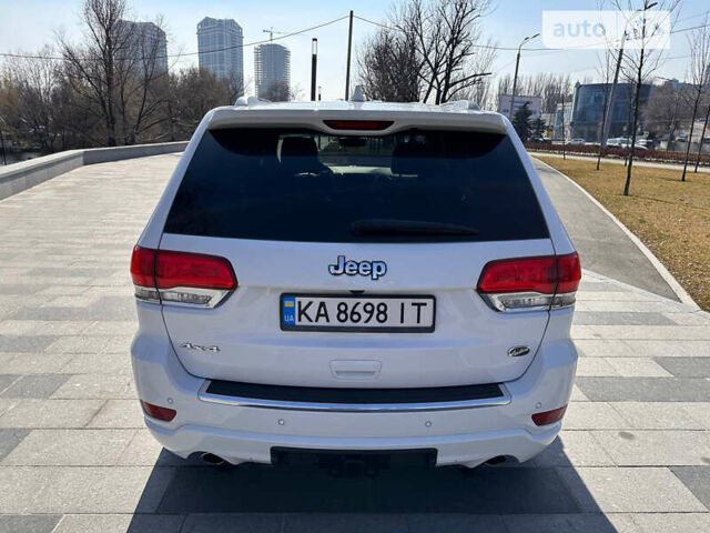 Білий Джип Grand Cherokee, об'ємом двигуна 5.7 л та пробігом 66 тис. км за 37000 $, фото 7 на Automoto.ua