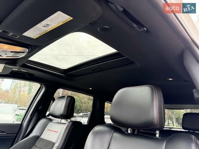 Білий Джип Grand Cherokee, об'ємом двигуна 3.6 л та пробігом 123 тис. км за 28500 $, фото 13 на Automoto.ua