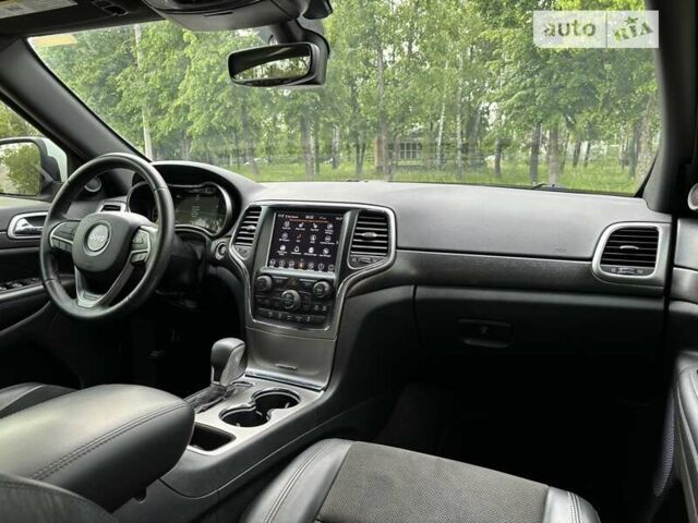 Білий Джип Grand Cherokee, об'ємом двигуна 3.6 л та пробігом 98 тис. км за 24000 $, фото 18 на Automoto.ua