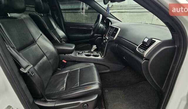 Білий Джип Grand Cherokee, об'ємом двигуна 3.6 л та пробігом 134 тис. км за 26500 $, фото 45 на Automoto.ua