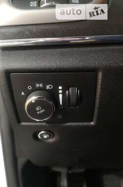 Белый Джип Гранд Чероки, объемом двигателя 3.6 л и пробегом 107 тыс. км за 26000 $, фото 10 на Automoto.ua