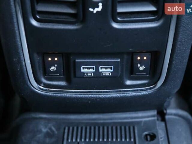 Белый Джип Гранд Чероки, объемом двигателя 5.65 л и пробегом 80 тыс. км за 35900 $, фото 24 на Automoto.ua