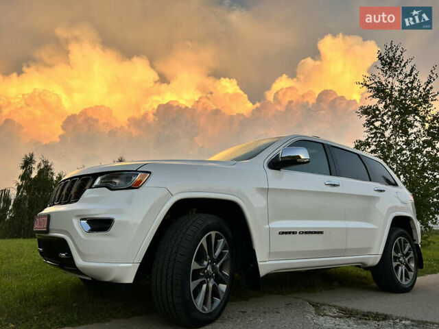 Белый Джип Гранд Чероки, объемом двигателя 3.6 л и пробегом 102 тыс. км за 28000 $, фото 7 на Automoto.ua