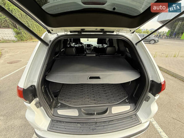 Білий Джип Grand Cherokee, об'ємом двигуна 3.6 л та пробігом 134 тис. км за 27600 $, фото 23 на Automoto.ua