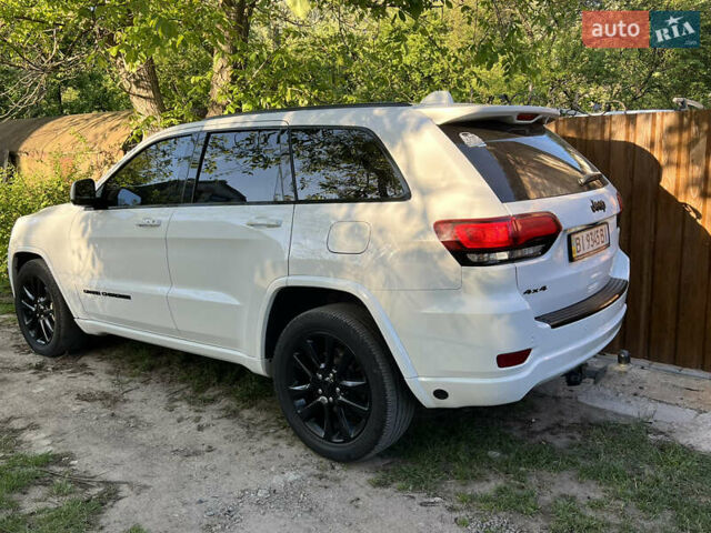 Белый Джип Гранд Чероки, объемом двигателя 3.6 л и пробегом 135 тыс. км за 23000 $, фото 4 на Automoto.ua