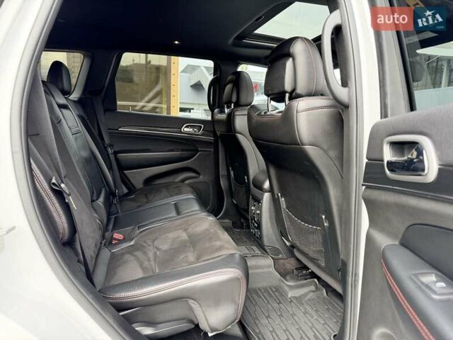 Білий Джип Grand Cherokee, об'ємом двигуна 3.6 л та пробігом 123 тис. км за 28500 $, фото 33 на Automoto.ua