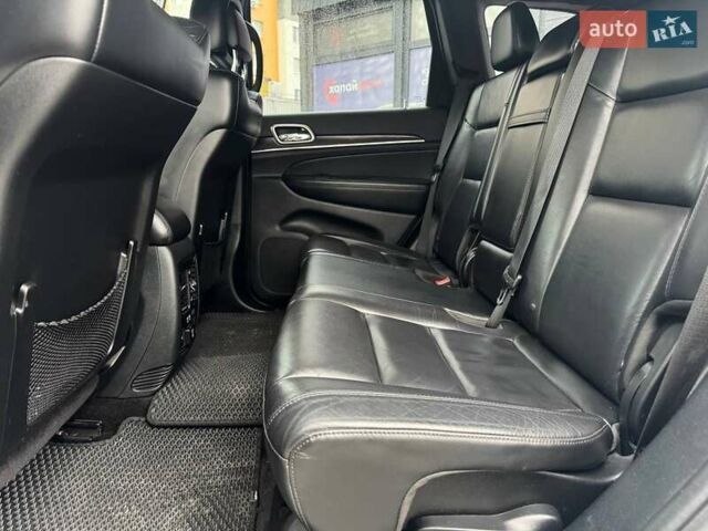 Белый Джип Гранд Чероки, объемом двигателя 3.6 л и пробегом 187 тыс. км за 22500 $, фото 16 на Automoto.ua