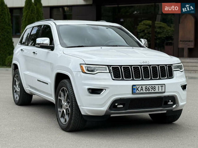 Білий Джип Grand Cherokee, об'ємом двигуна 5.7 л та пробігом 93 тис. км за 34900 $, фото 7 на Automoto.ua