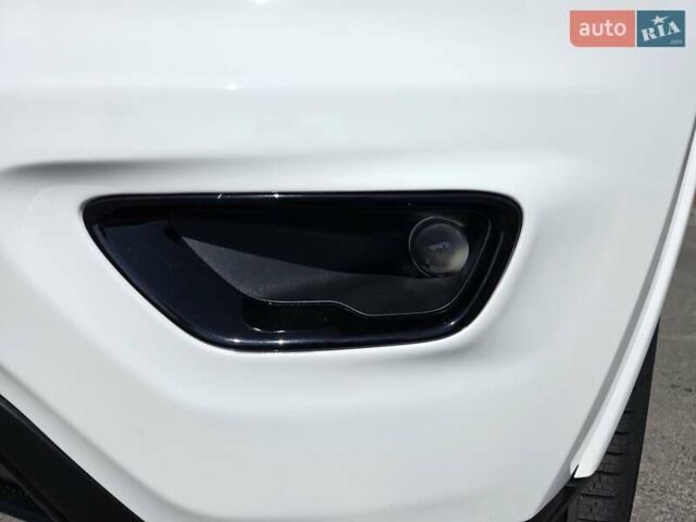 Белый Джип Гранд Чероки, объемом двигателя 3.6 л и пробегом 143 тыс. км за 23200 $, фото 15 на Automoto.ua