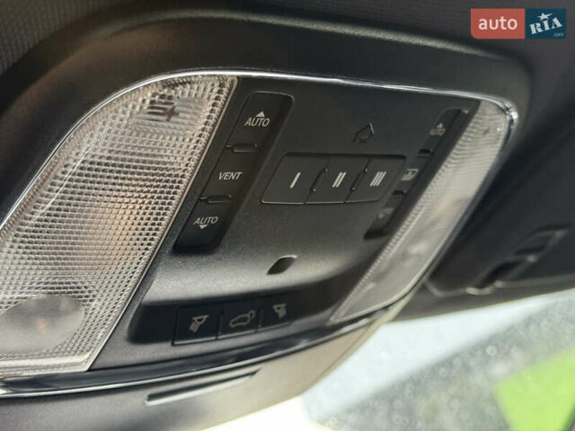 Білий Джип Grand Cherokee, об'ємом двигуна 3.6 л та пробігом 134 тис. км за 27600 $, фото 7 на Automoto.ua