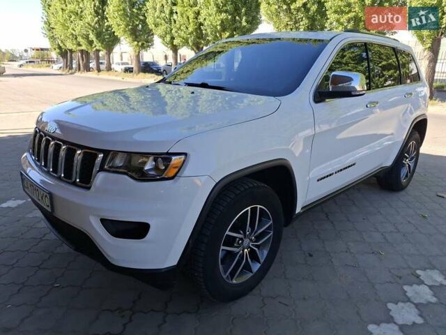 Білий Джип Grand Cherokee, об'ємом двигуна 3.6 л та пробігом 121 тис. км за 23940 $, фото 1 на Automoto.ua