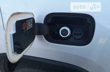 Белый Джип Гранд Чероки, объемом двигателя 3.6 л и пробегом 107 тыс. км за 26000 $, фото 15 на Automoto.ua