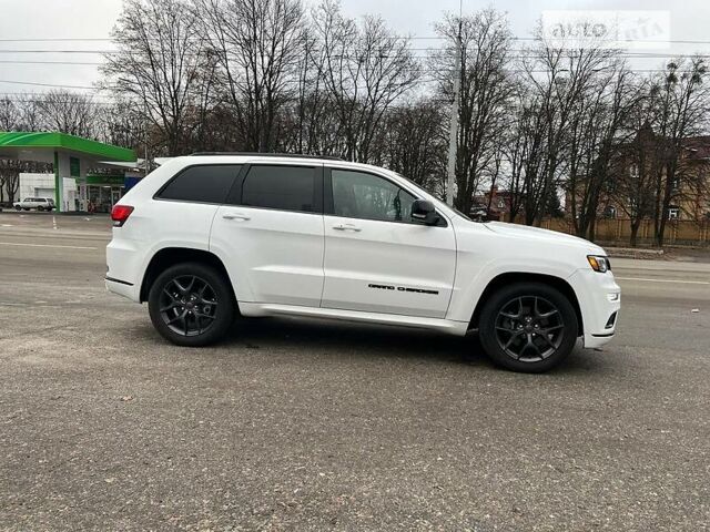 Білий Джип Grand Cherokee, об'ємом двигуна 5.7 л та пробігом 40 тис. км за 38500 $, фото 4 на Automoto.ua