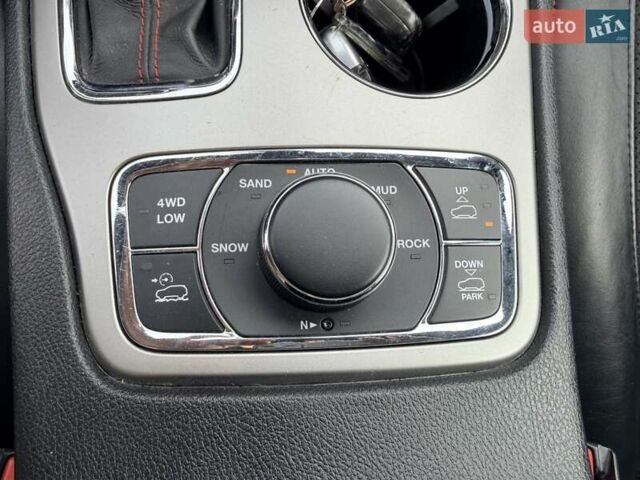 Білий Джип Grand Cherokee, об'ємом двигуна 3.6 л та пробігом 123 тис. км за 28500 $, фото 24 на Automoto.ua