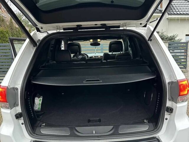 Белый Джип Гранд Чероки, объемом двигателя 3.6 л и пробегом 98 тыс. км за 16700 $, фото 8 на Automoto.ua