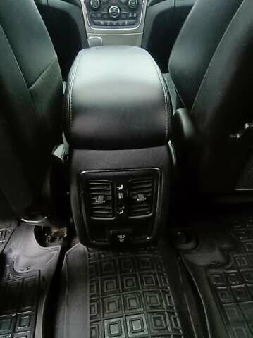 Белый Джип Гранд Чероки, объемом двигателя 3.6 л и пробегом 140 тыс. км за 22500 $, фото 11 на Automoto.ua