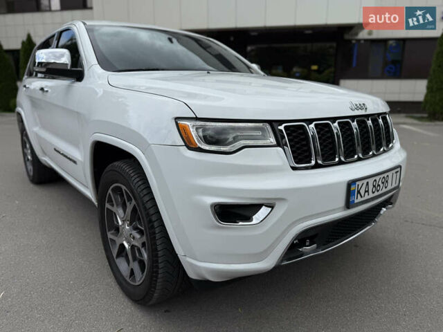Білий Джип Grand Cherokee, об'ємом двигуна 5.7 л та пробігом 93 тис. км за 34900 $, фото 5 на Automoto.ua