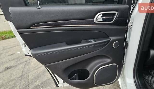 Білий Джип Grand Cherokee, об'ємом двигуна 3.6 л та пробігом 134 тис. км за 26500 $, фото 28 на Automoto.ua