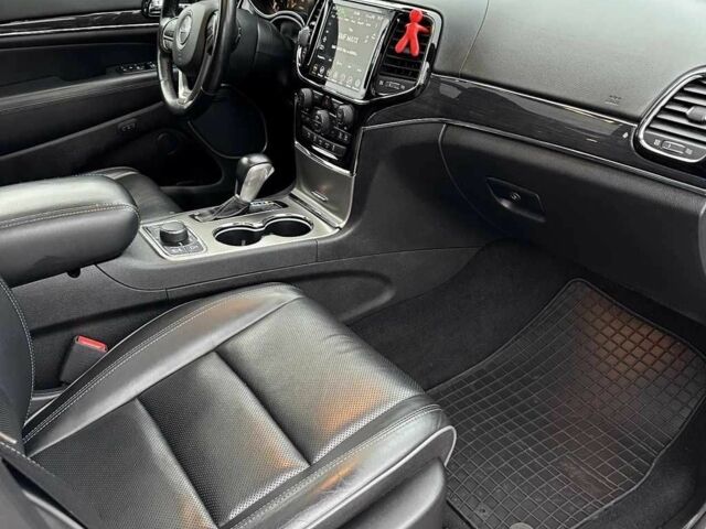 Белый Джип Гранд Чероки, объемом двигателя 3.6 л и пробегом 98 тыс. км за 16700 $, фото 4 на Automoto.ua