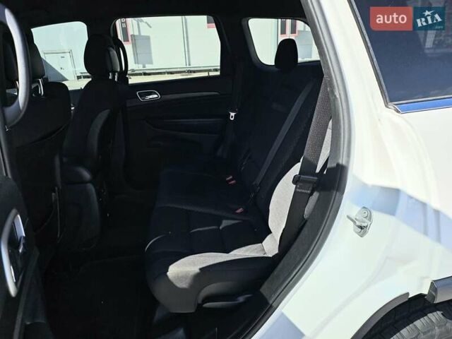 Білий Джип Grand Cherokee, об'ємом двигуна 3.6 л та пробігом 123 тис. км за 20300 $, фото 18 на Automoto.ua