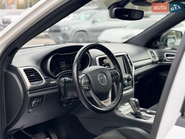 Білий Джип Grand Cherokee, об'ємом двигуна 3.6 л та пробігом 123 тис. км за 28500 $, фото 12 на Automoto.ua