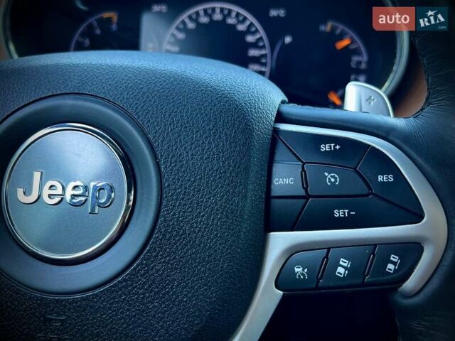 Белый Джип Гранд Чероки, объемом двигателя 3 л и пробегом 167 тыс. км за 26800 $, фото 48 на Automoto.ua