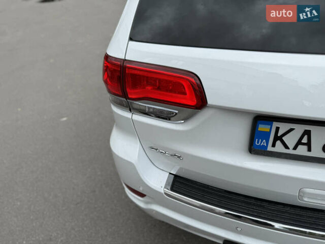 Білий Джип Grand Cherokee, об'ємом двигуна 5.7 л та пробігом 93 тис. км за 34900 $, фото 11 на Automoto.ua